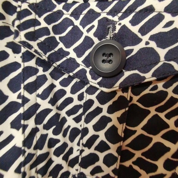 Short sleeve blazer - Picture 11 of 12